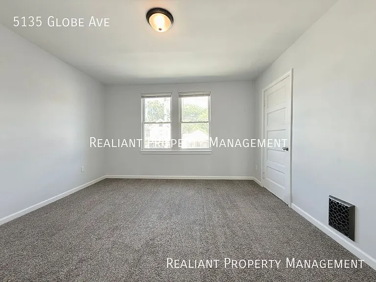 5135 Globe Ave — Photo 17