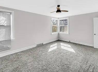 8900 S Dauphin Ave — Photo 8