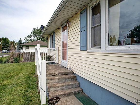 5th image of 407 Fletcher St
