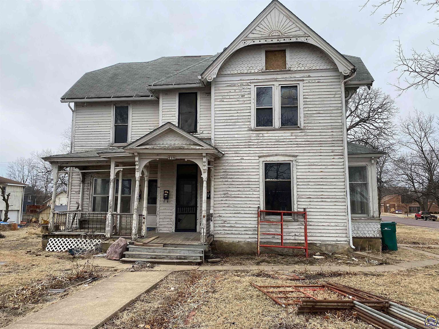 425 Wisconsin Ave, Holton, KS 66436 Zillow
