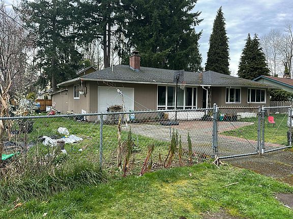 3rd image of 8646 E D St