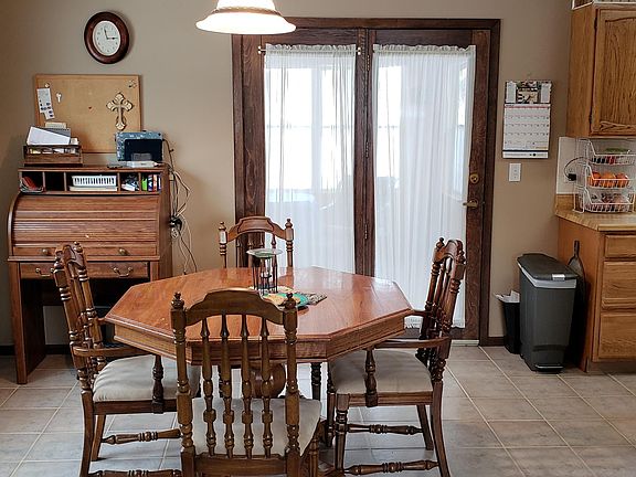 3rd image of 1334 Lori Ave