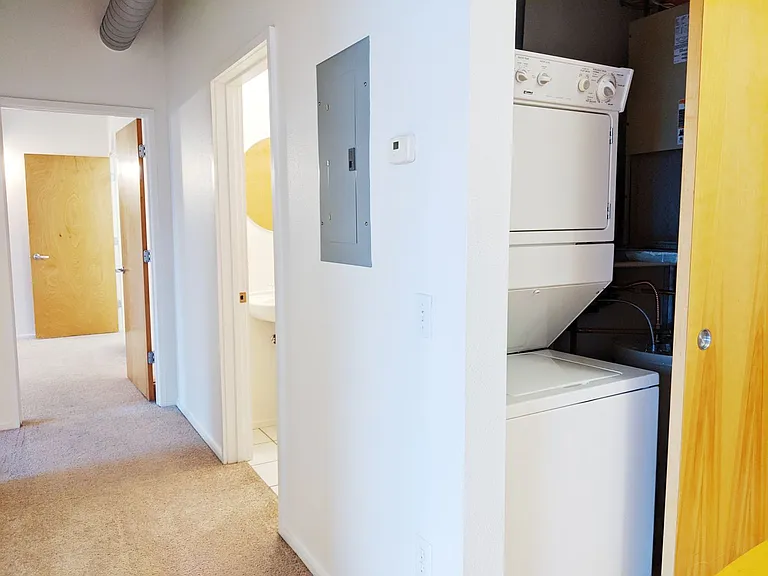 Mercury - Residential — Photo 7