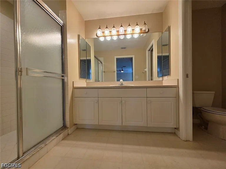 820 Rue Labeau Cir — Photo 11