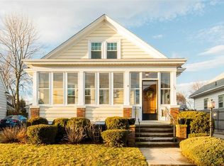 102 Burnside St, Cranston, RI 02910