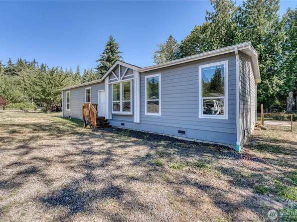 12661 NE Paul Drive, Kingston, WA 98346