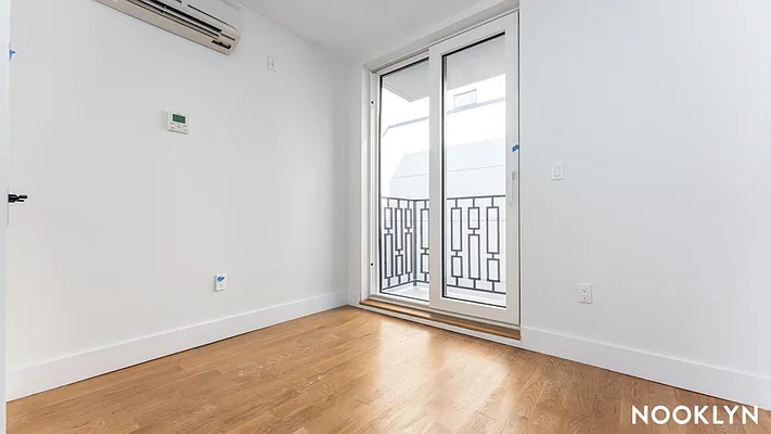 Rented by Nooklyn NYC LLC | media 64