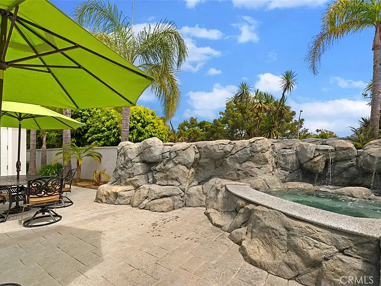 97 Ritz Cove Dr — Photo 34