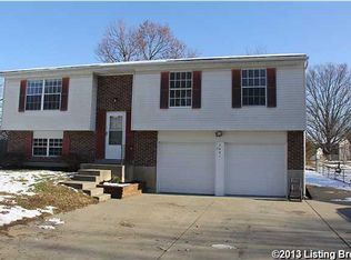 5401 Sprigwood Ln, Louisville, KY 40291