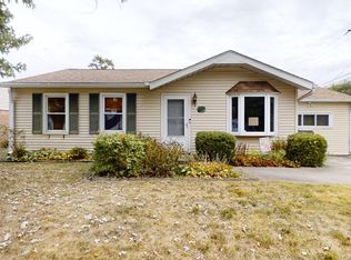 1205 Fairview Dr, Greenfield, IN 46140