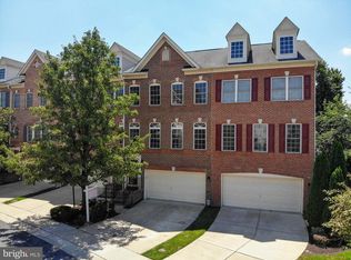 2458 Cheyenne Dr, Gambrills, MD 21054