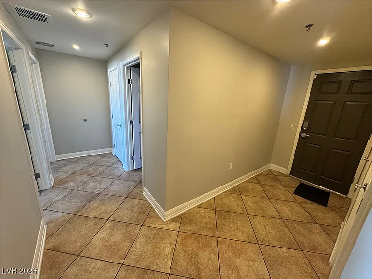 150 Las Vegas Blvd #1716 — Photo 13