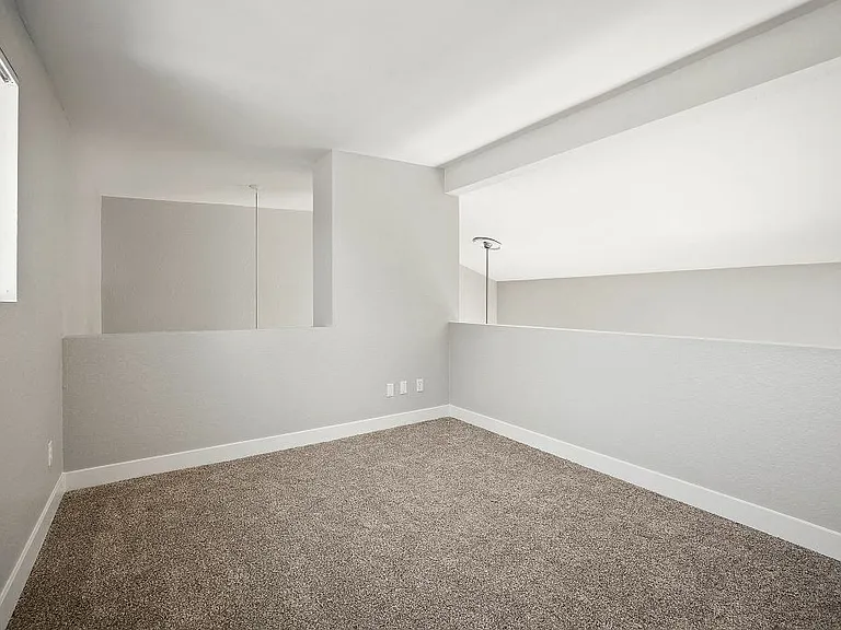 Brody Terrace Apartments — Photo 45