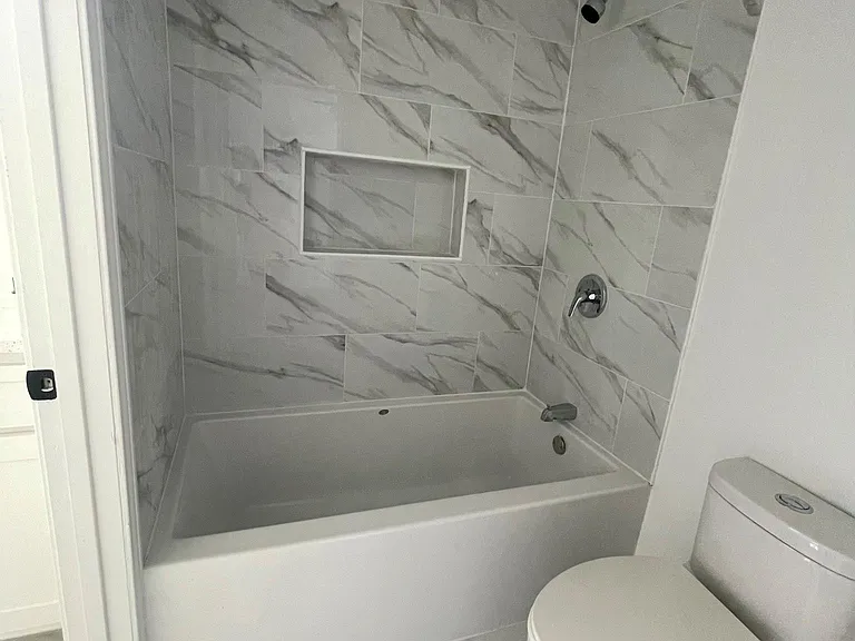 416 Doucet Rd #2E — Photo 8