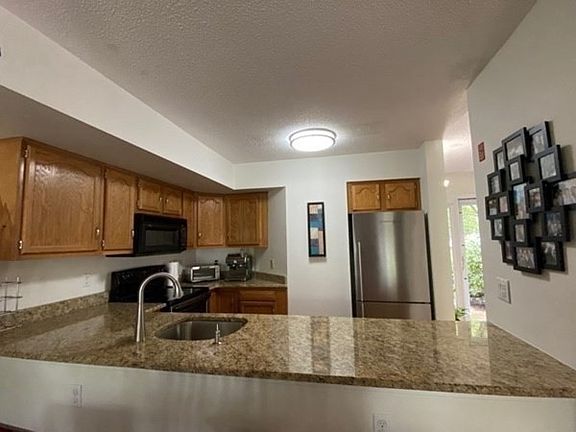 3rd image of 10 Merganser Way Unit 10