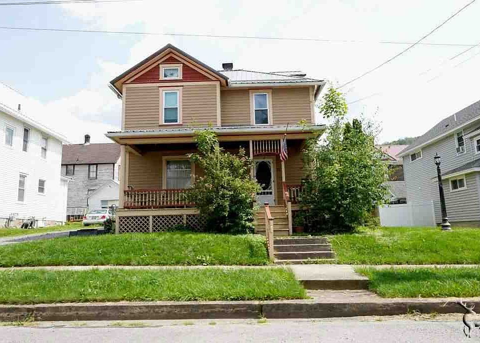 1st image of 92 Metoxet St