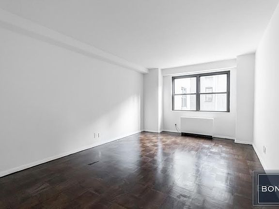 2nd image of 400 E 89th St APT 11H
