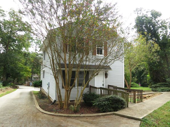737 Edwards St #A