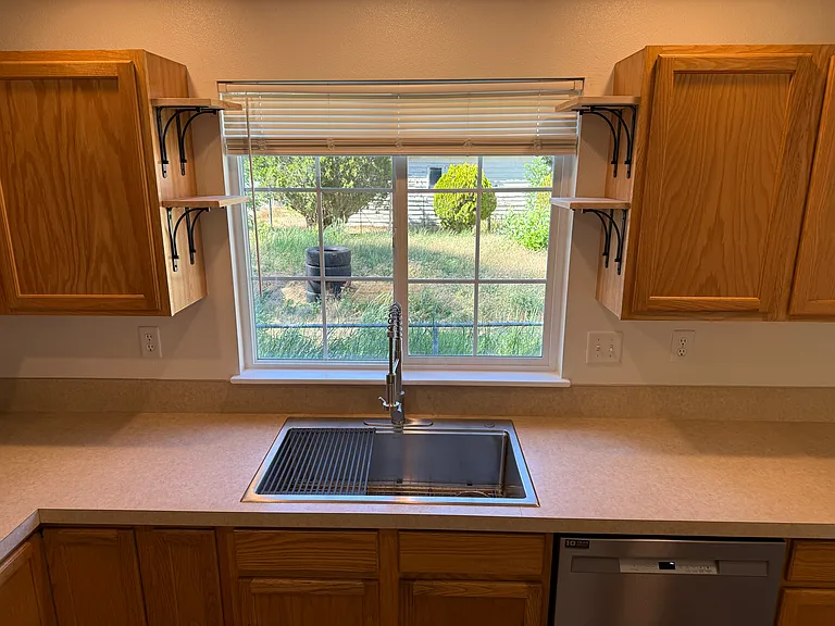 203 S Owyhee St #203 — Photo 12