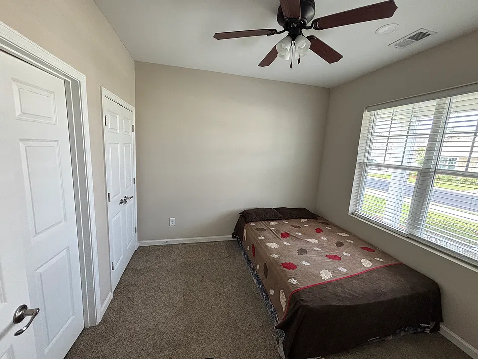114 Hayes Place Rd #1