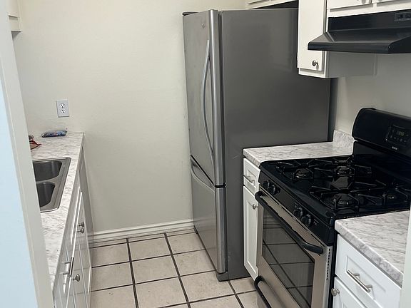 5th image of 1001 W Stevens Ave Unit 400
