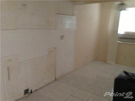 4th image of 1100 NE 1st Ct APT 207