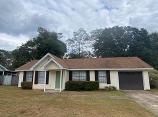 406 Oak Pl, Crestview, FL 32539