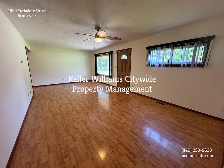 1959 Yorkshire Dr — Photo 7