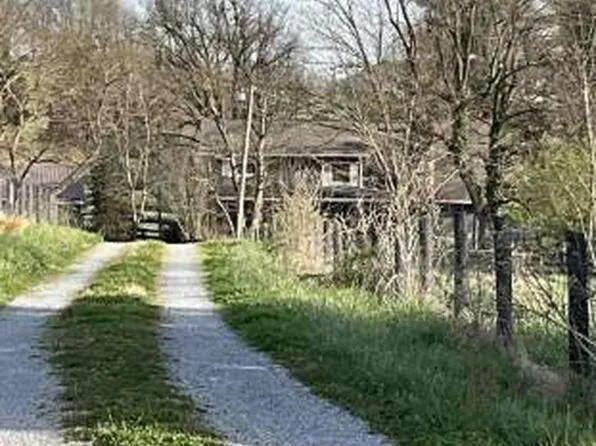 5231 Lexington Rd, Danville, KY 40422