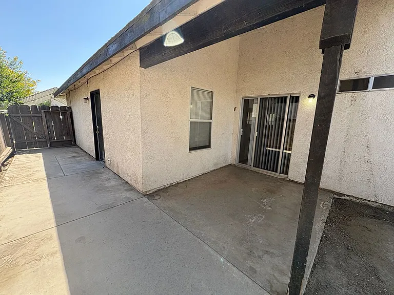 391 Trinity Ct — Photo 31