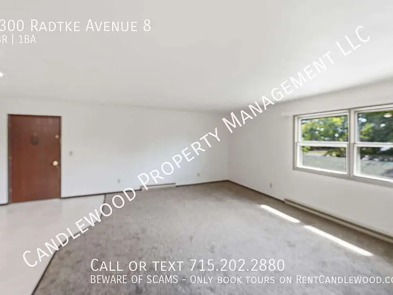 2300 Radtke Ave #8 — Photo 8