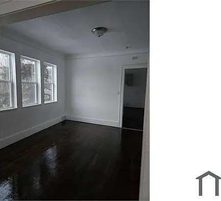 12323 Flanders St #LOWER — Photo 9