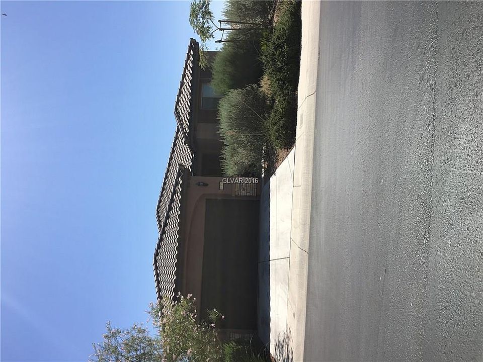 1st image of 10338 Copalito Dr