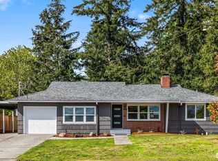 2618 SW 170th St, Seattle, WA 98166