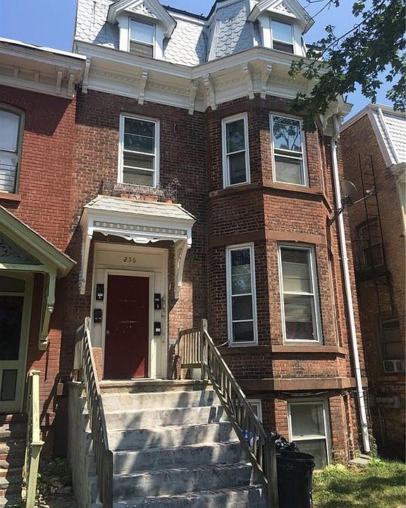 1st image of 256 Montgomery St