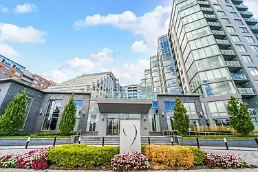 9 Avenue at Port Imperial, #806