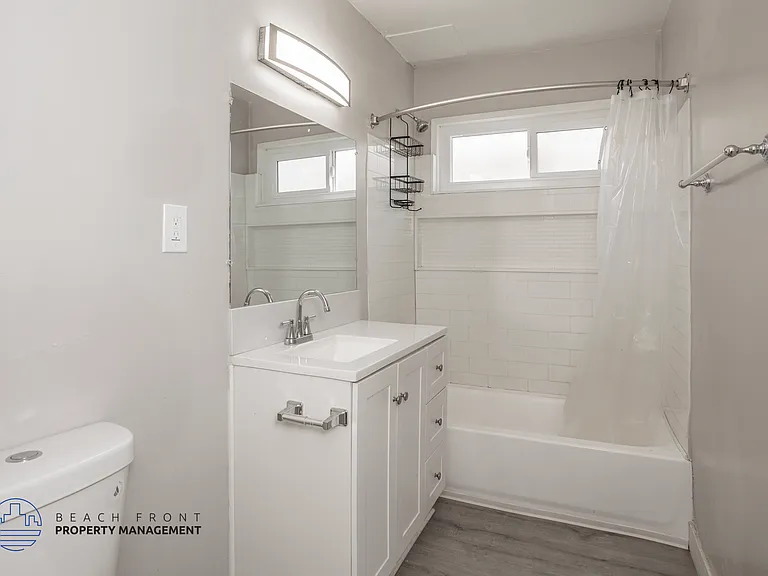 12236 Manor Dr. — Photo 30