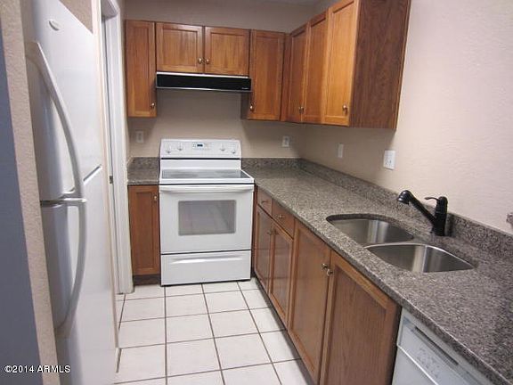 4th image of 8625 E Belleview Pl Unit 1134