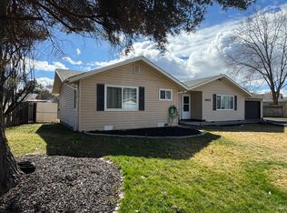 4612 Villa Dr, Klamath Falls, OR 97603
