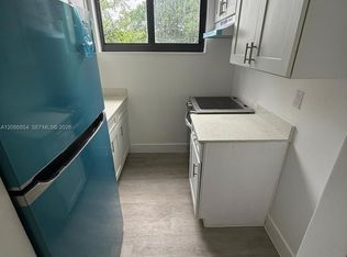 2330 NW 9th St #13, Miami, FL 33125