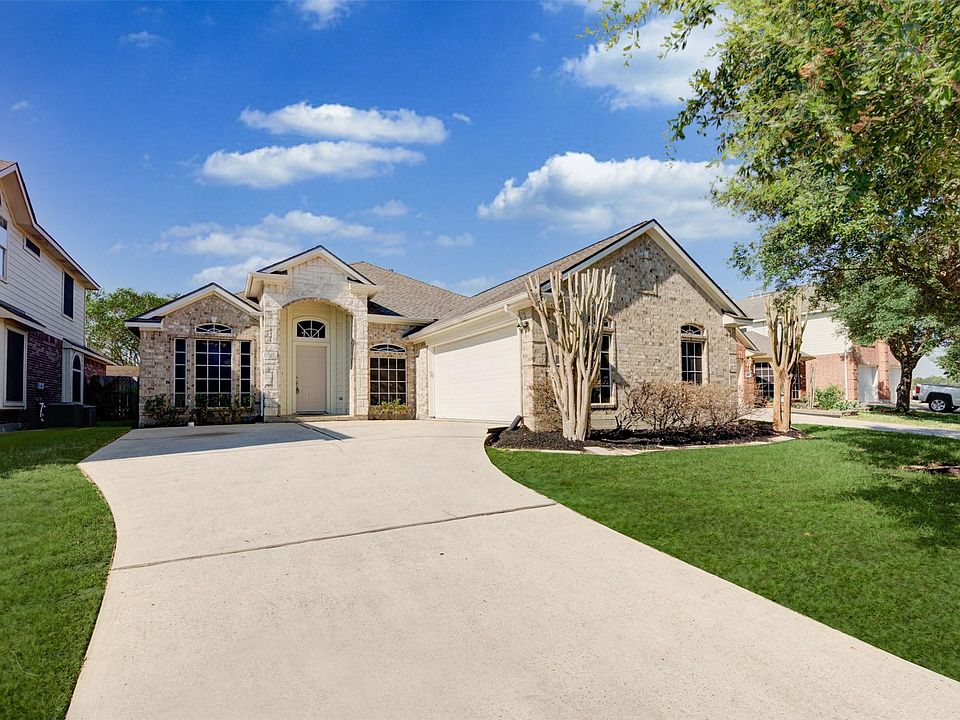 1st image of 22923 Creekside Gate Ct