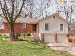 13012 Briar Rd, Liberty, MO 64068