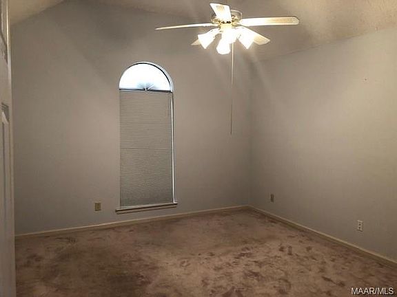 4th image of 1919 Woodrun Dr