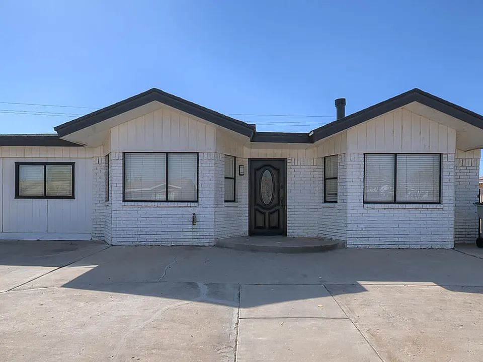 9709 Vallarta Dr