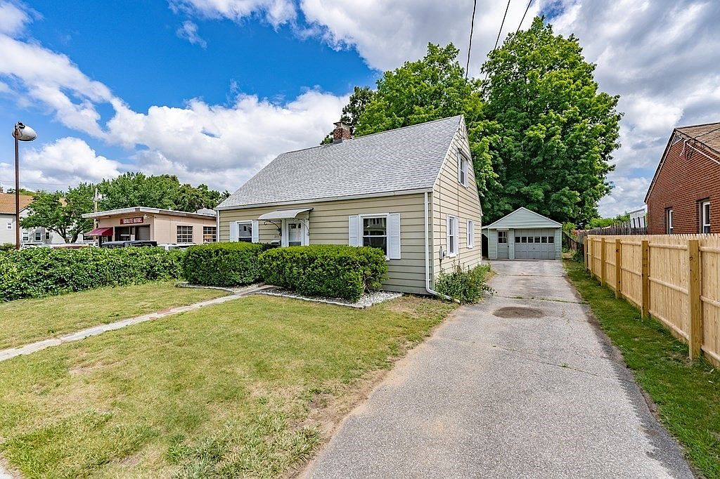 255 East St, Chicopee, MA 01020 Zillow
