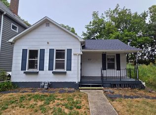 617 W Edwards St, Springfield, IL 62704