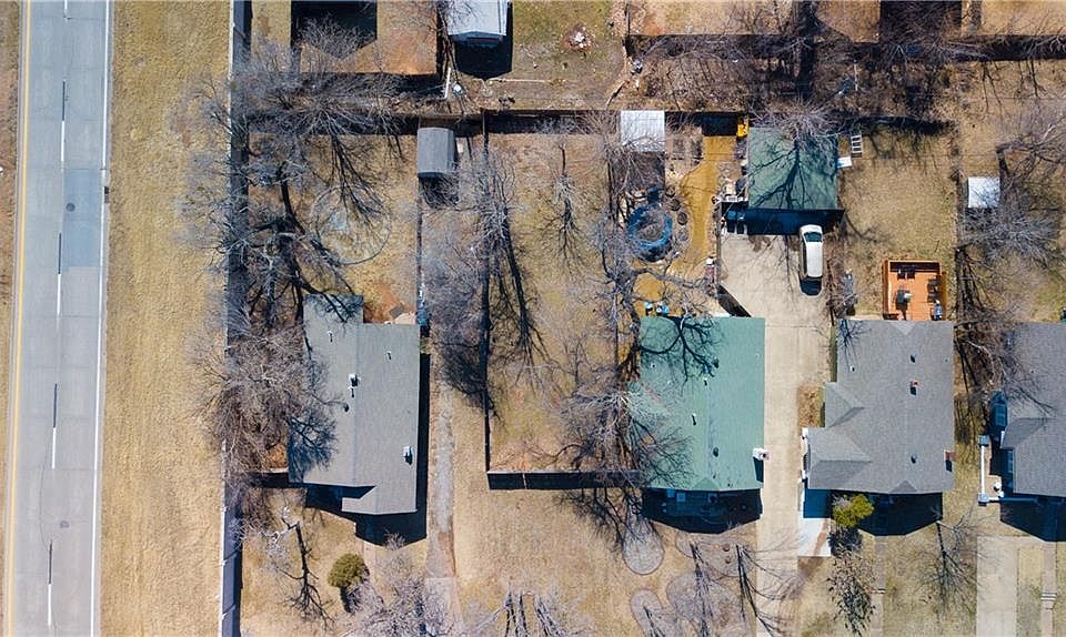 1st image of 108 NW 25th St Lot 9