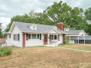 831 Cantwell St, Branson, MO 65616