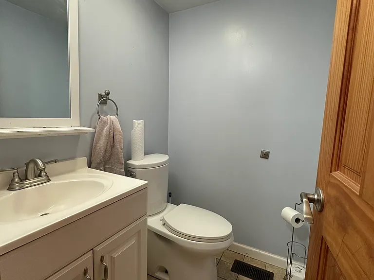 43 Tephanic Ave — Photo 8