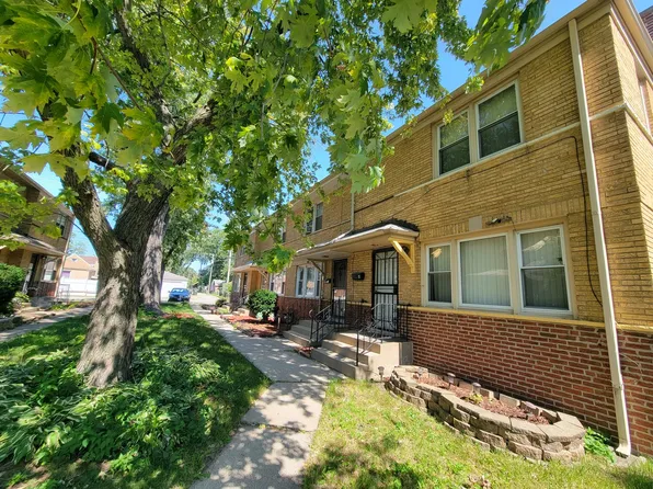 561 W 144th St Unit A, Riverdale, IL 60827